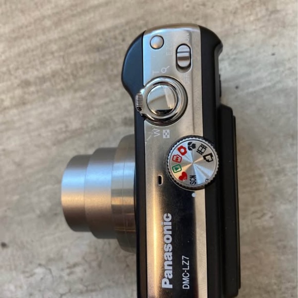 Panasonic Lumix DMC-LZ7 Digital Camera - Excellent Condition - Picture 5 of 8